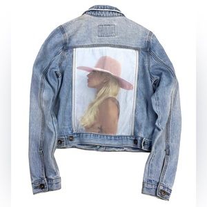 LADY GAGA CONCERT DENIM JACKET SIZE MEDIUM
